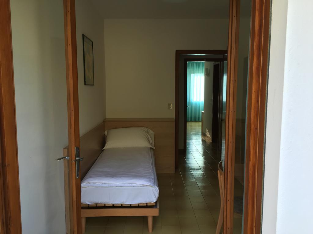 Casa Bianca Hotel Malcesine Szoba fotó