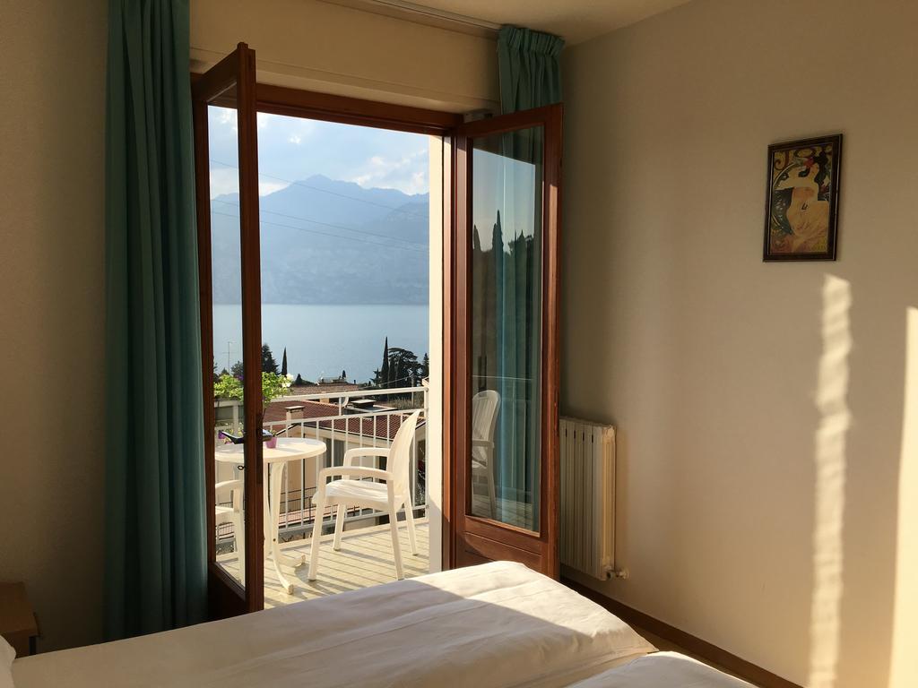 Casa Bianca Hotel Malcesine Szoba fotó